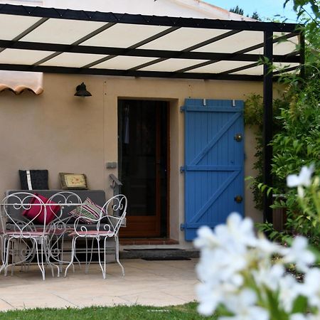 L'Ocabee Villa La Tour-dʼAigues Kültér fotó