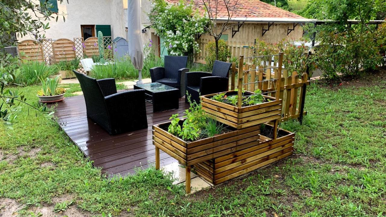 L'Ocabee Villa La Tour-dʼAigues Kültér fotó