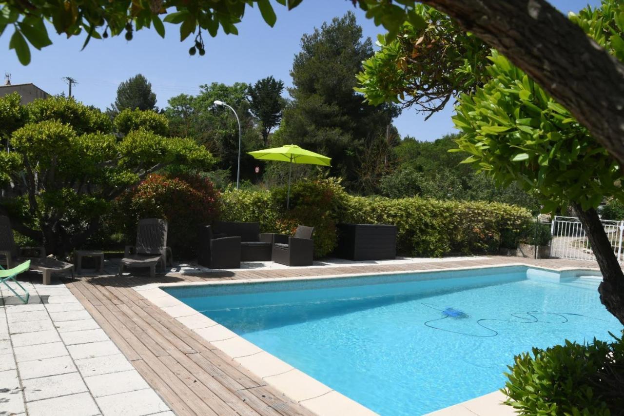 L'Ocabee Villa La Tour-dʼAigues Kültér fotó