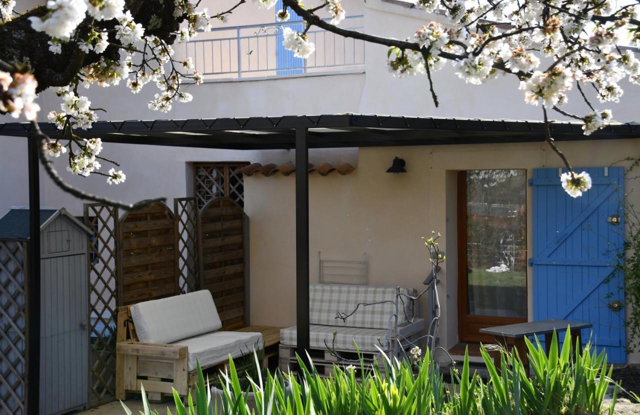 L'Ocabee Villa La Tour-dʼAigues Kültér fotó